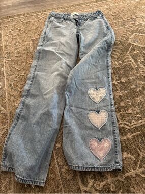 abercrombie kids light blue denim jeans with heart patches